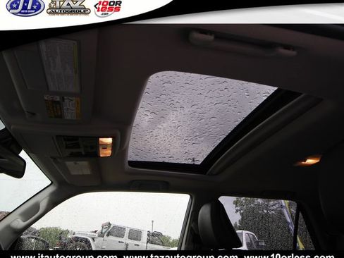 Used 2021 Toyota 4Runner Limited AWD/4WD image 12