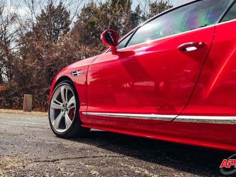 Used 2016 Bentley Continental GT Speed image 31