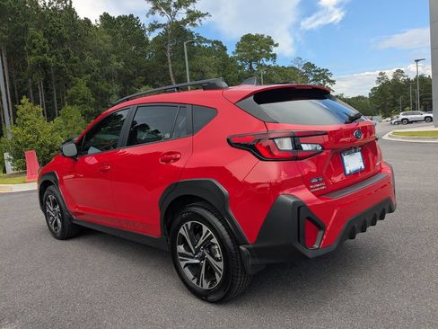 Used 2025 Subaru Crosstrek 2.5i Premium AWD/4WD image 6