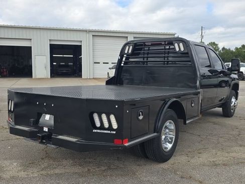 Used 2024 Chevrolet Silverado 3500 LT image 5