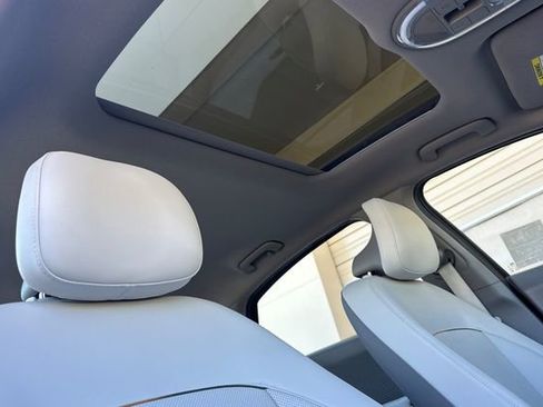 Used 2023 Hyundai Ioniq 6 Limited RWD image 21