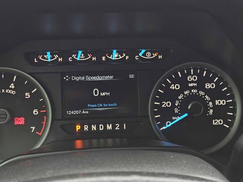 Used 2015 Ford F150 XLT w/ Equipment Group 302A Luxury image 16