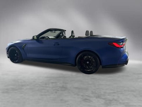 Used 2022 BMW M4 xDrive Competition w/ M Carbon Exterior Package AWD/4WD image 9