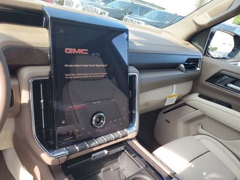 New 2026 GMC Yukon Denali RWD image 26