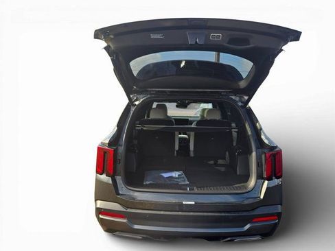 New 2026 Kia Sorento SX Prestige image 10