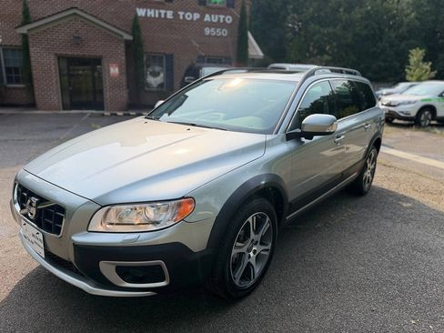 Used 2013 Volvo XC70 T6 AWD/4WD image 1