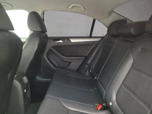 Used 2014 Volkswagen Jetta SE FWD image 18