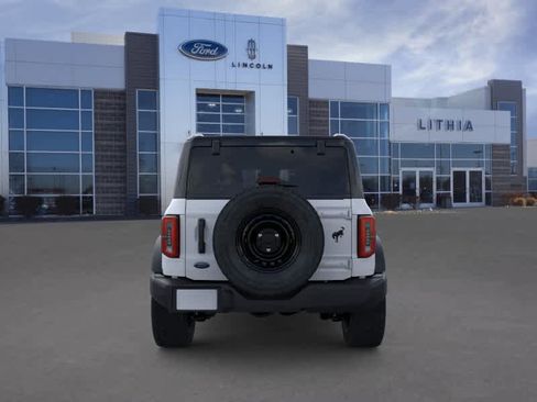 New 2026 Ford Bronco Outer Banks AWD/4WD image 5