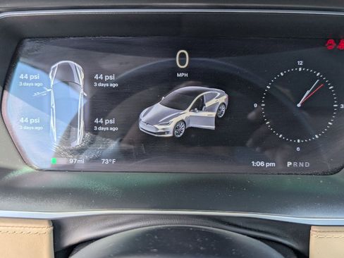 Used 2016 Tesla Model S 90D image 20