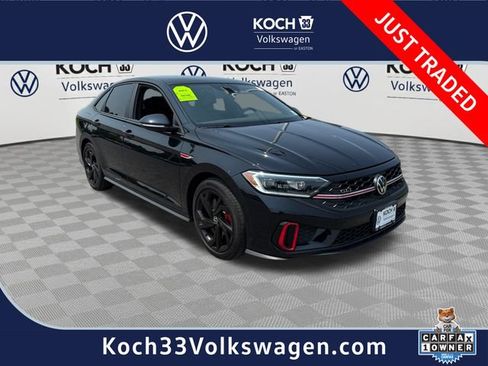 Used 2024 Volkswagen Jetta GLI Autobahn FWD image 1