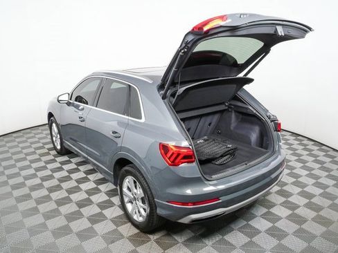 Used 2023 Audi Q3 2.0T Premium w/ Convenience Package image 28