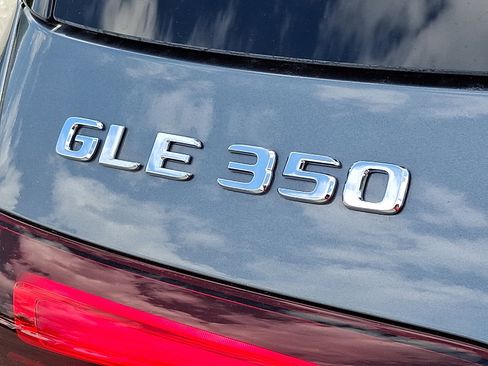 Certified 2025 Mercedes-Benz GLE 350 4MATIC image 32