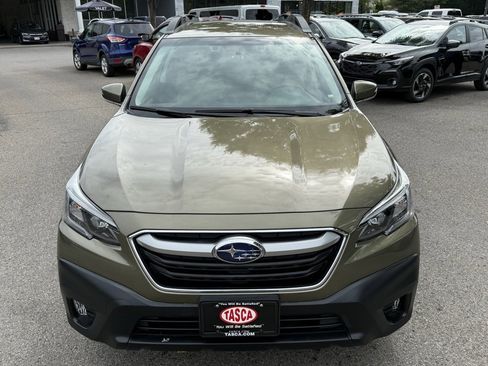 Certified 2022 Subaru Outback Premium image 2