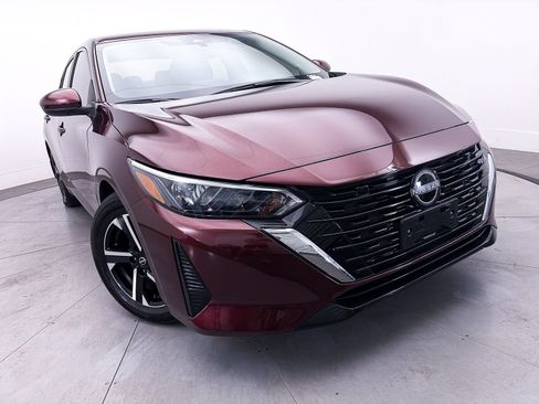 Used 2024 Nissan Sentra SV FWD image 7