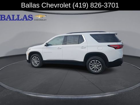Certified 2023 Chevrolet Traverse LT FWD image 6