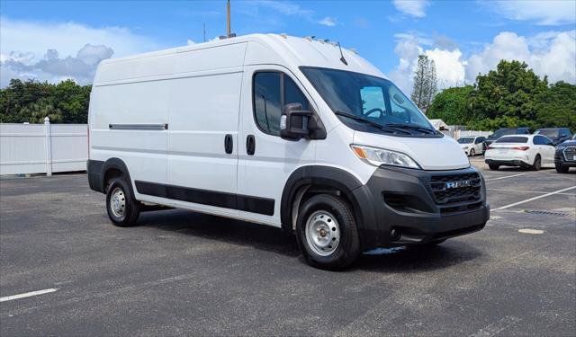 Used 2023 RAM ProMaster 2500 FWD image 9