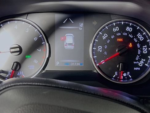 Used 2020 Toyota RAV4 XLE FWD image 22