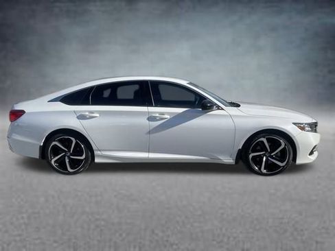 Used 2022 Honda Accord Sport image 6