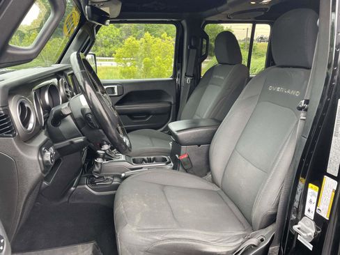 Used 2020 Jeep Gladiator Overland AWD/4WD image 17