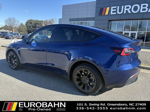 Used 2024 Tesla Model Y Long Range image 29