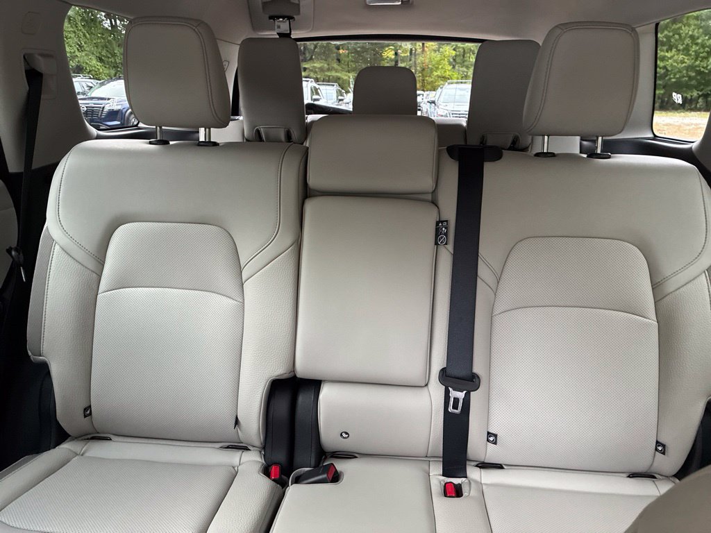 New 2026 Nissan Pathfinder SL AWD/4WD image 25