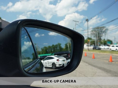 Used 2016 MAZDA MAZDA3 i Touring FWD image 4