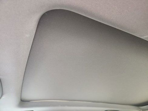 Used 2024 Chevrolet Equinox Premier image 28