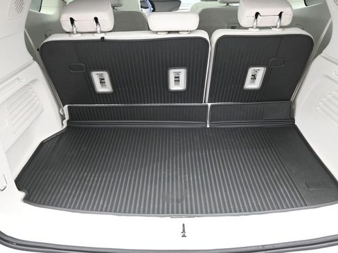 New 2026 Buick Enclave Avenir w/ Super Cruise Package image 12