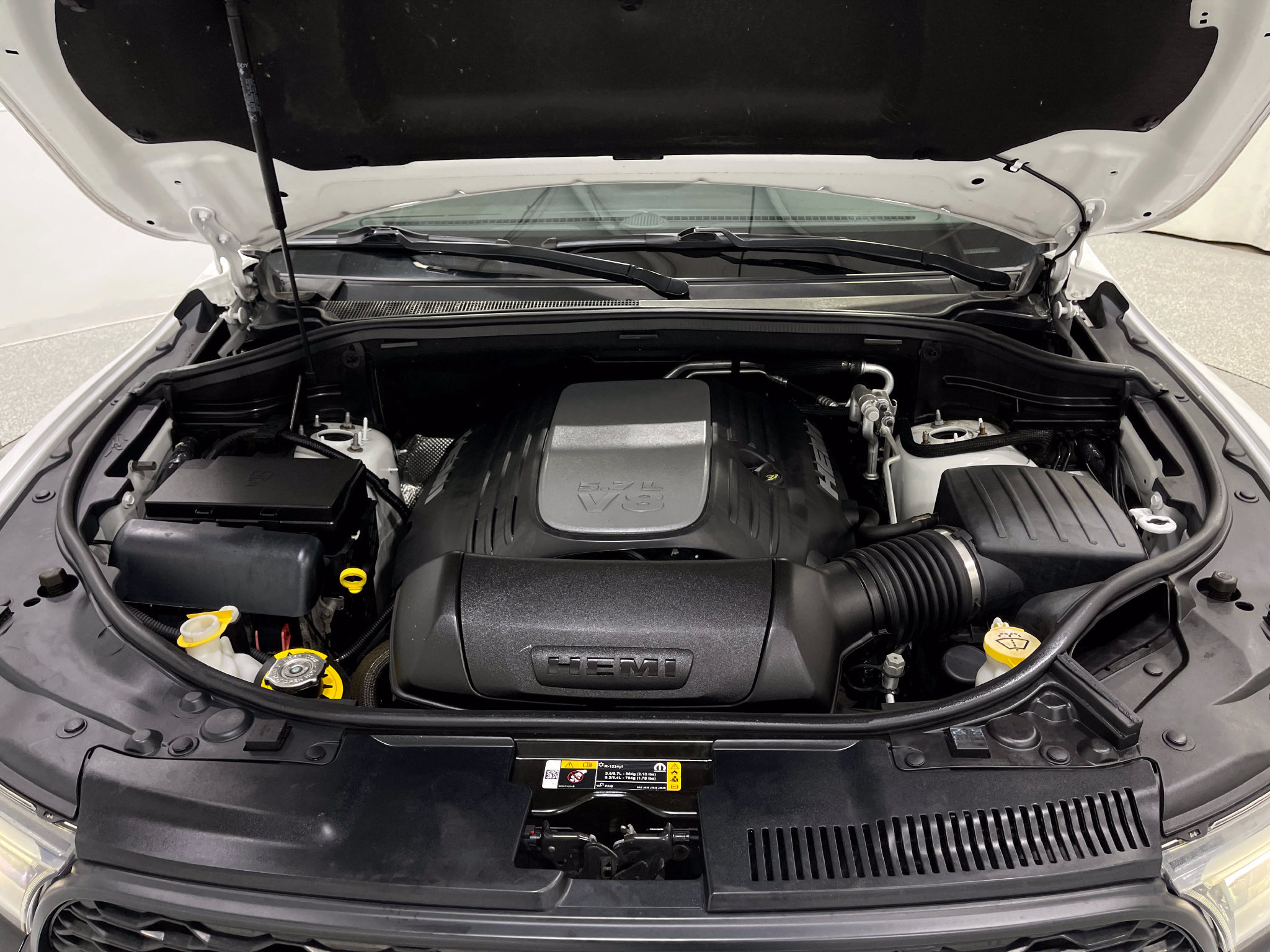 Used 2021 Dodge Durango R/T w/ Blacktop Package AWD/4WD image 26