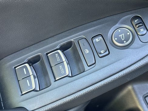 Used 2022 Honda Accord Sport image 12