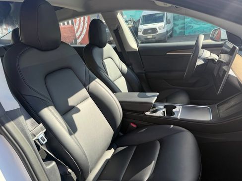 Used 2022 Tesla Model 3 RWD image 13