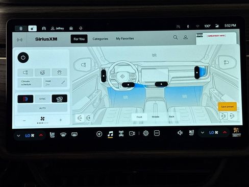 Used 2024 Rivian R1S Adventure AWD/4WD image 15