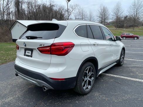 Used 2016 BMW X1 xDrive28i image 3
