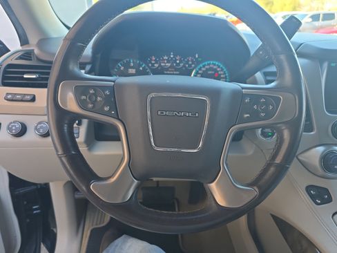 Used 2017 GMC Yukon Denali w/ Open Road Package image 9
