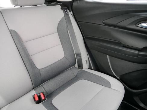 Used 2025 Chevrolet TrailBlazer LT w/ Driver Confidence Package image 14