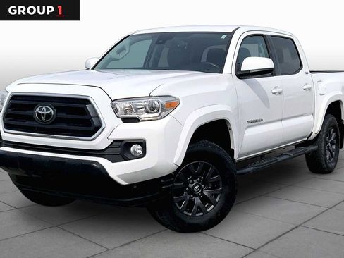 Used 2021 Toyota Tacoma SR5 RWD image 1