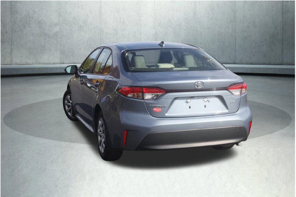 Used 2024 Toyota Corolla LE FWD image 14