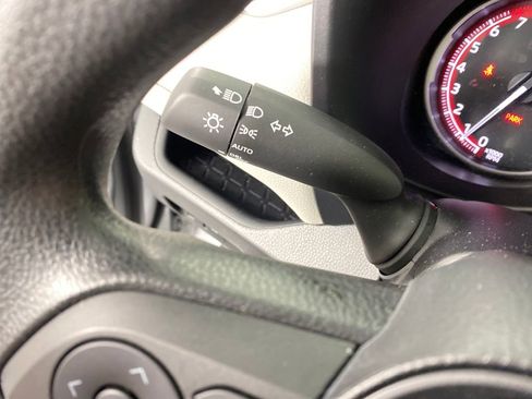 New 2025 Toyota RAV4 XLE image 17