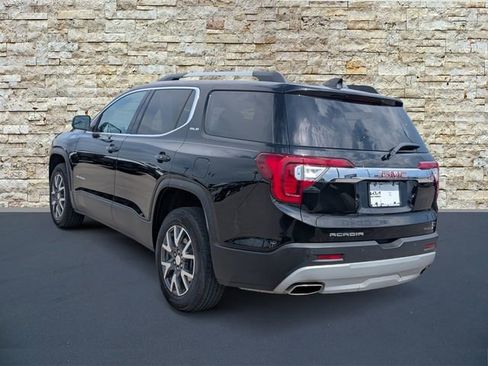 Used 2023 GMC Acadia SLE w/ Driver Convenience Package FWD image 4