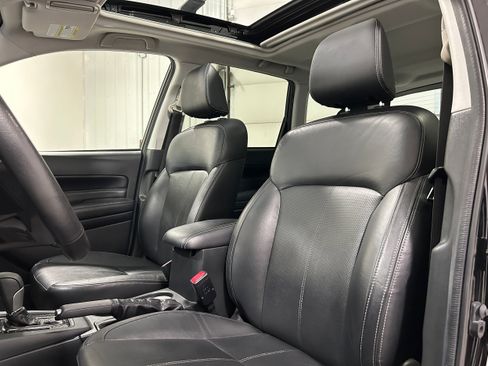 Used 2018 Subaru Forester 2.5i Touring w/ Popular Package #3B AWD/4WD image 26