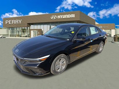 New 2026 Hyundai Elantra SE