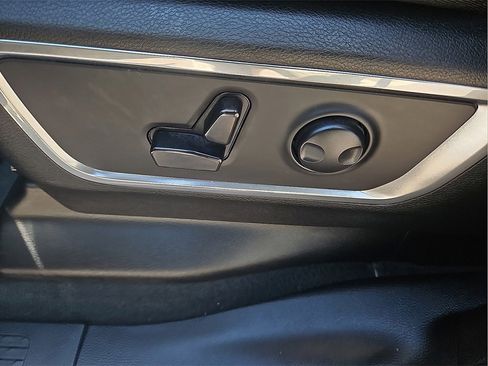 Used 2024 RAM 1500 Laramie image 20