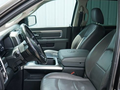 Used 2017 RAM 1500 Big Horn AWD/4WD image 14
