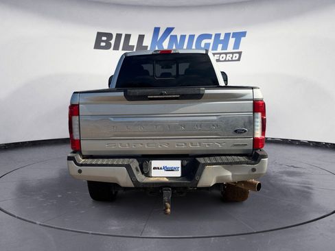 Used 2017 Ford F250 Platinum w/ FX4 Off-Road Package image 4