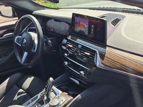 Used 2023 BMW 540i w/ M Sport Package RWD image 24