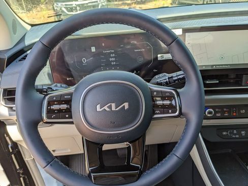 New 2026 Kia Carnival SX Prestige image 28