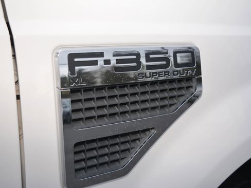 Used 2008 Ford F350 XL image 9