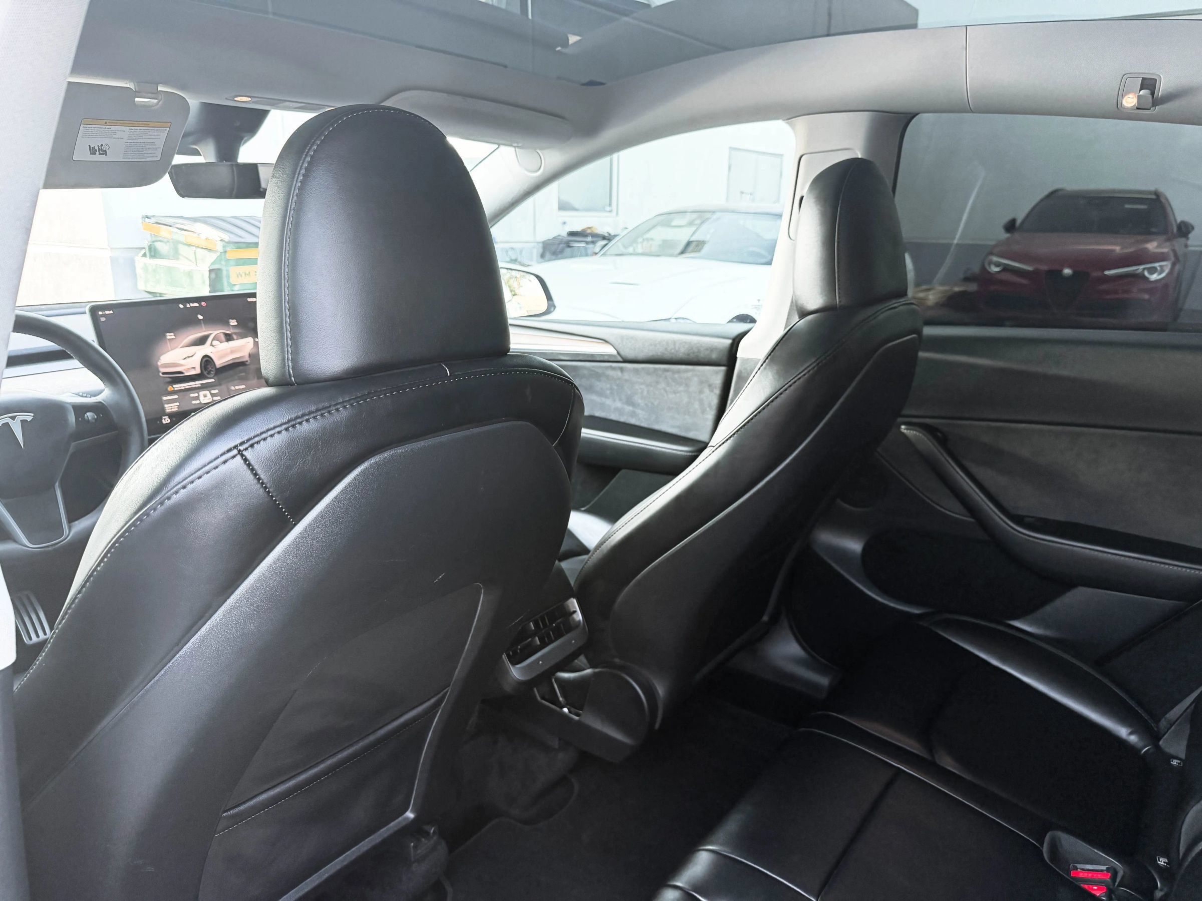 Used 2023 Tesla Model Y Performance AWD/4WD image 24