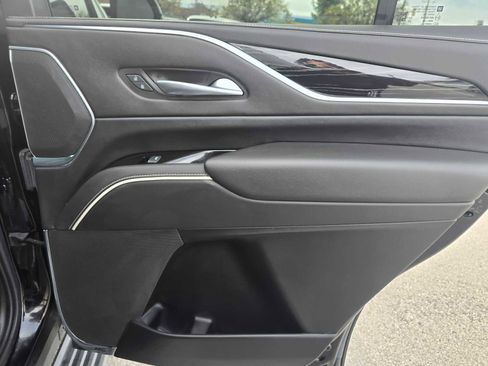 Used 2021 Cadillac Escalade Sport w/ Driver Assist Tech Package image 13