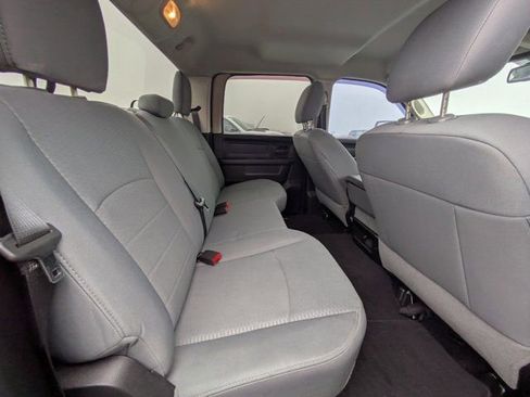 Used 2016 RAM 1500 Express w/ Popular Equipment Group image 10